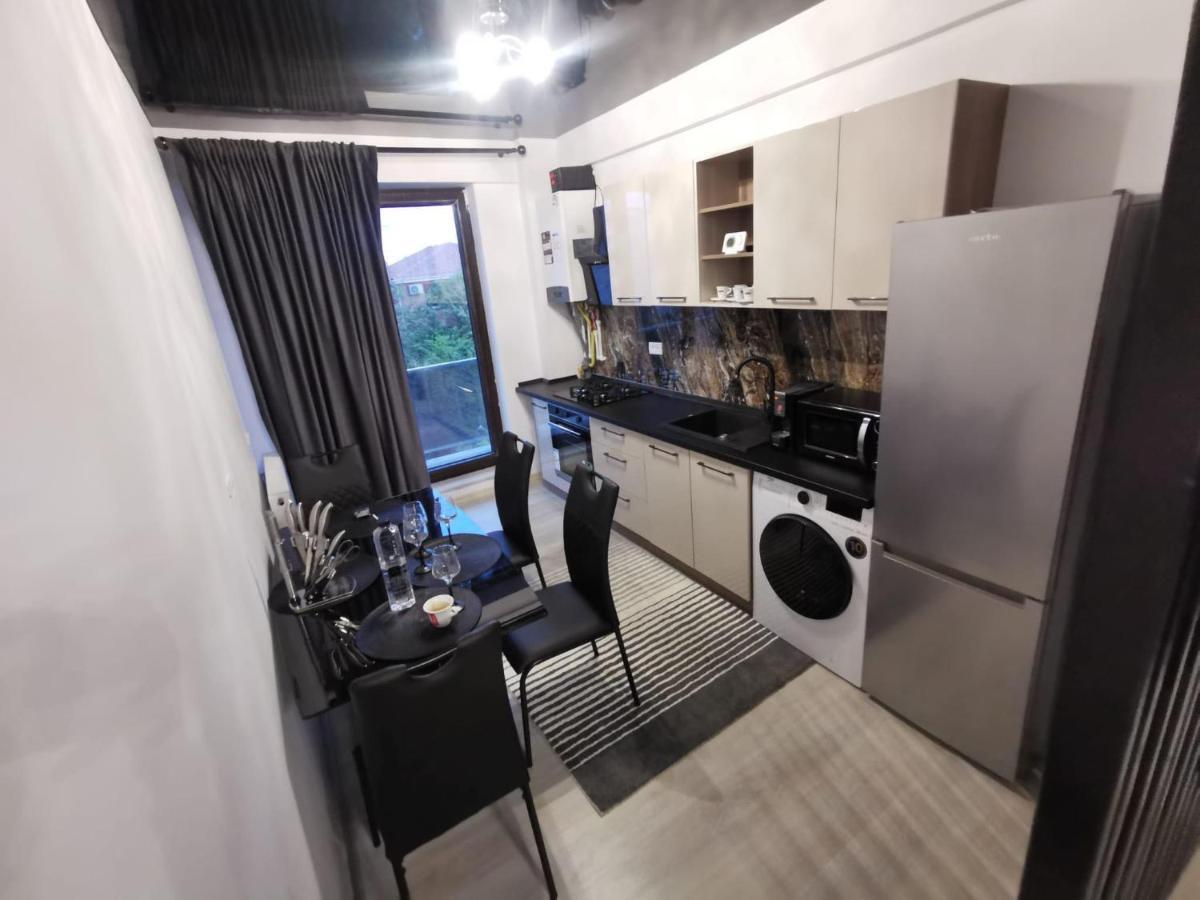 Lumandi Ls Residence Navodari Bagian luar foto